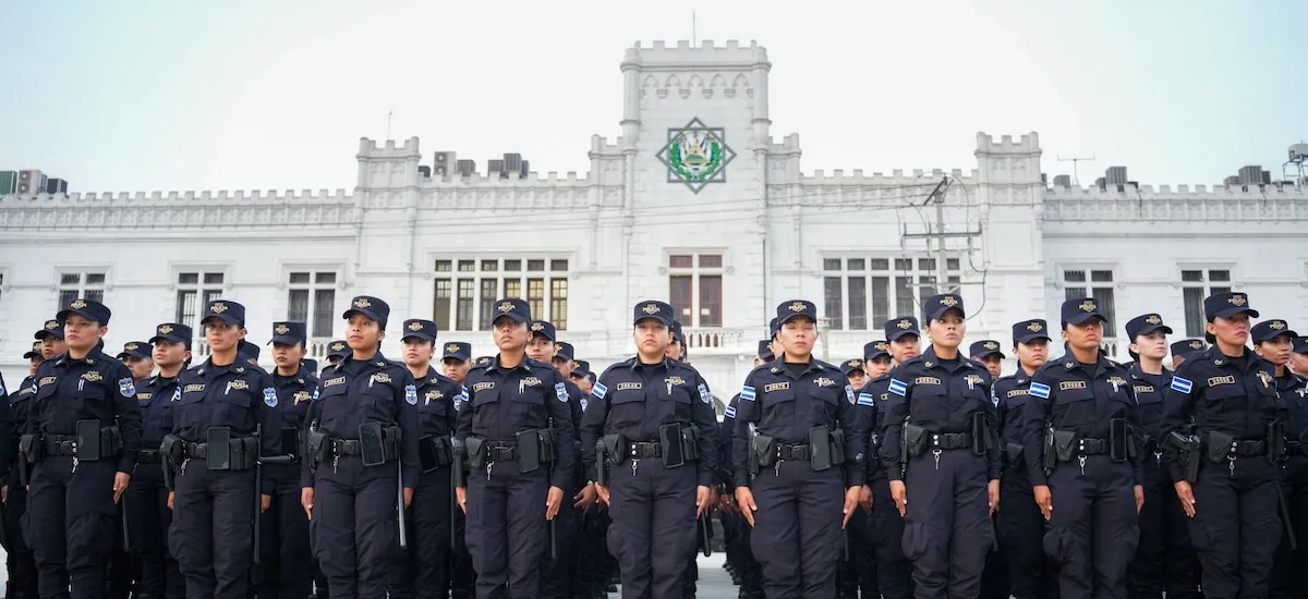 El relato visual de la Promoción 136: nuevos agentes se integran a la PNC de El Salvador