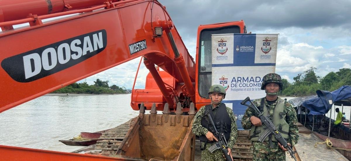 Ofensiva contra la minería ilegal en Chocó dejó 9 capturados y más de 100 unidades destruidas tras operativos conjuntos