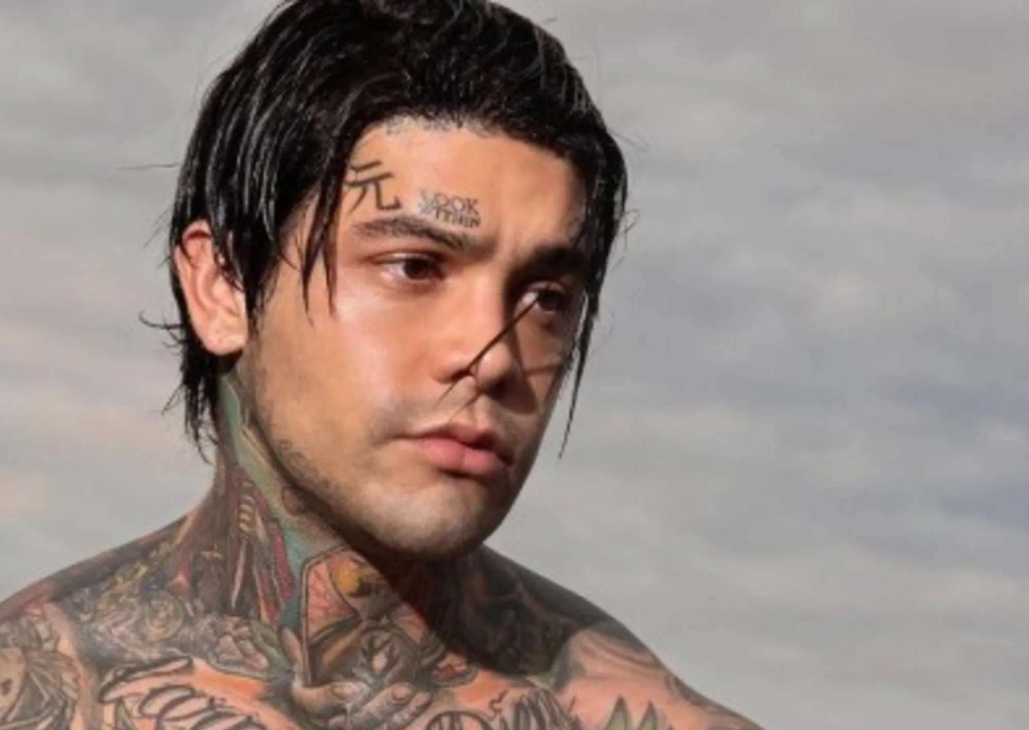 Avianca demandará a un influencer por realizar una broma a bordo de un avión y grabar la reacción de los pasajeros