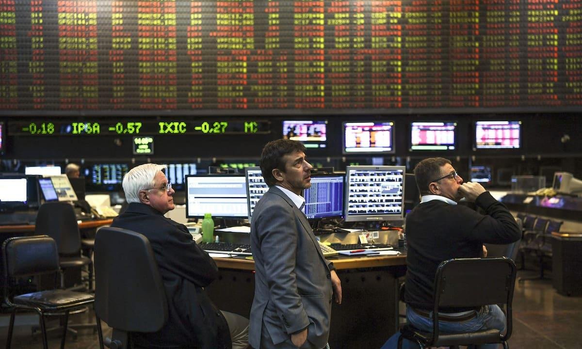 Las acciones argentinas cayeron hasta 12%; Bastián, el chico accidentado en Pinamar, despertó del coma