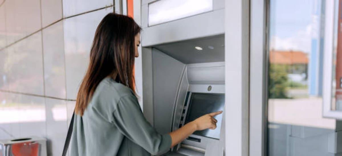 El SAT usará inteligencia artificial para fiscalizar todas las cuentas bancarias del país: habrá control estricto para estos mexicanos