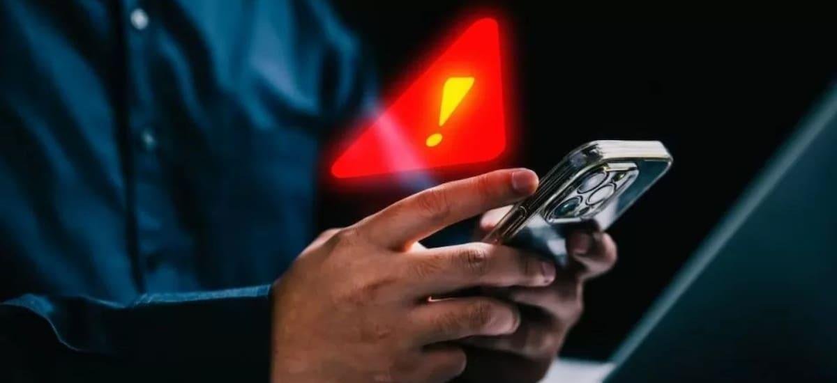 Máxima alerta en el IRS: aumentan las llamadas y mensajes falsos y tu dinero y cuentas están en peligro