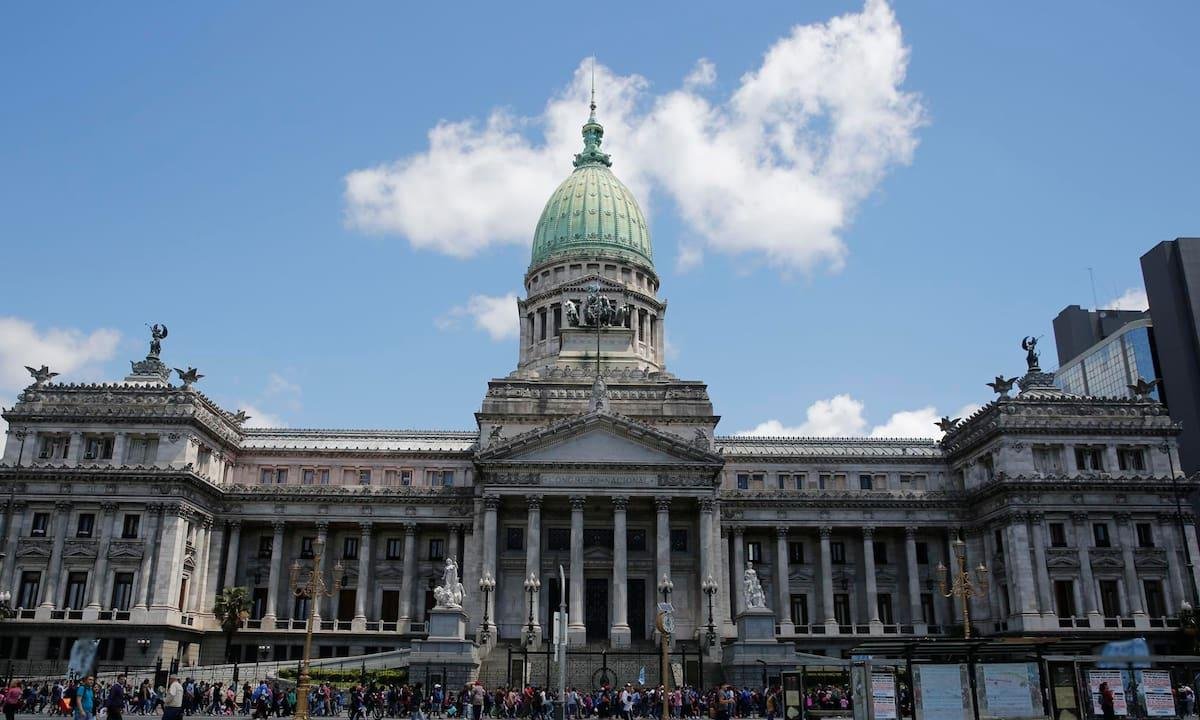 Cartas de lectores: En el Congreso, una oportunidad; presión; perdón, Uruguay