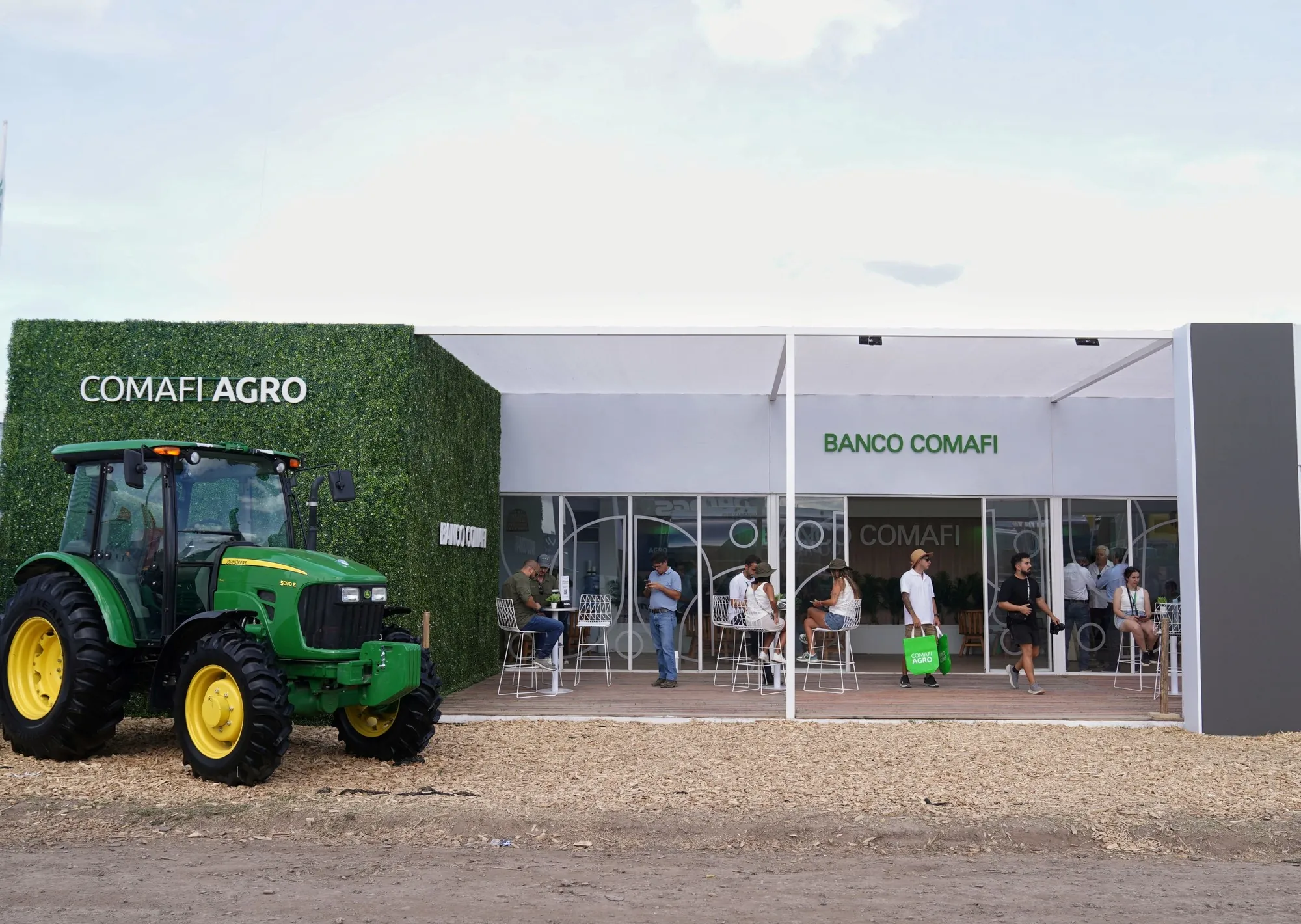 El banco que ofrece 100% de financiamiento en maquinaria agrícola con una herramienta diferente