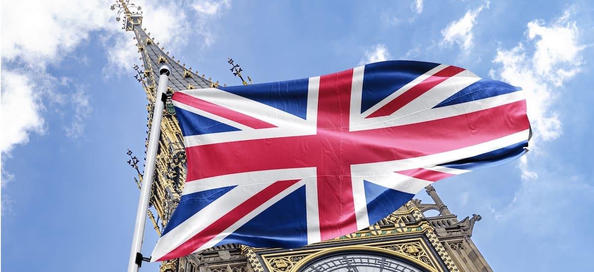 Oficial | Desde este 25 de febrero es obligatorio este requisito para viajar a Reino Unido incluso si tienes pasaporte europeo