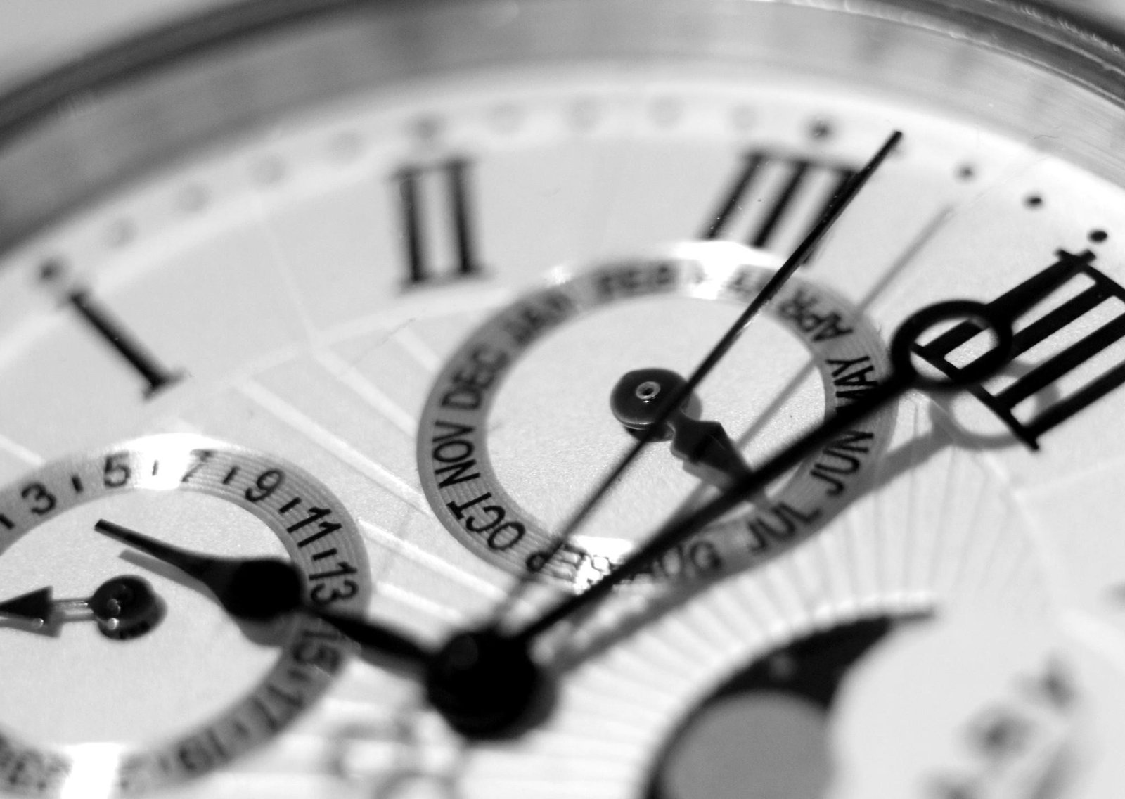 Cambio de hora en California 2026: cuándo será y cuántas horas habrá que atrasar o adelantar el reloj