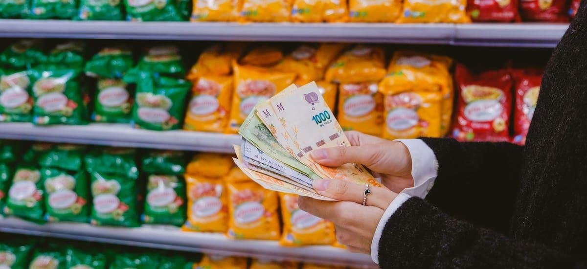 INFLACIÓN de FEBRERO: el dato que difundió Ferreres trae buenas noticias para el Gobierno, pero esconde un foco de preocupación