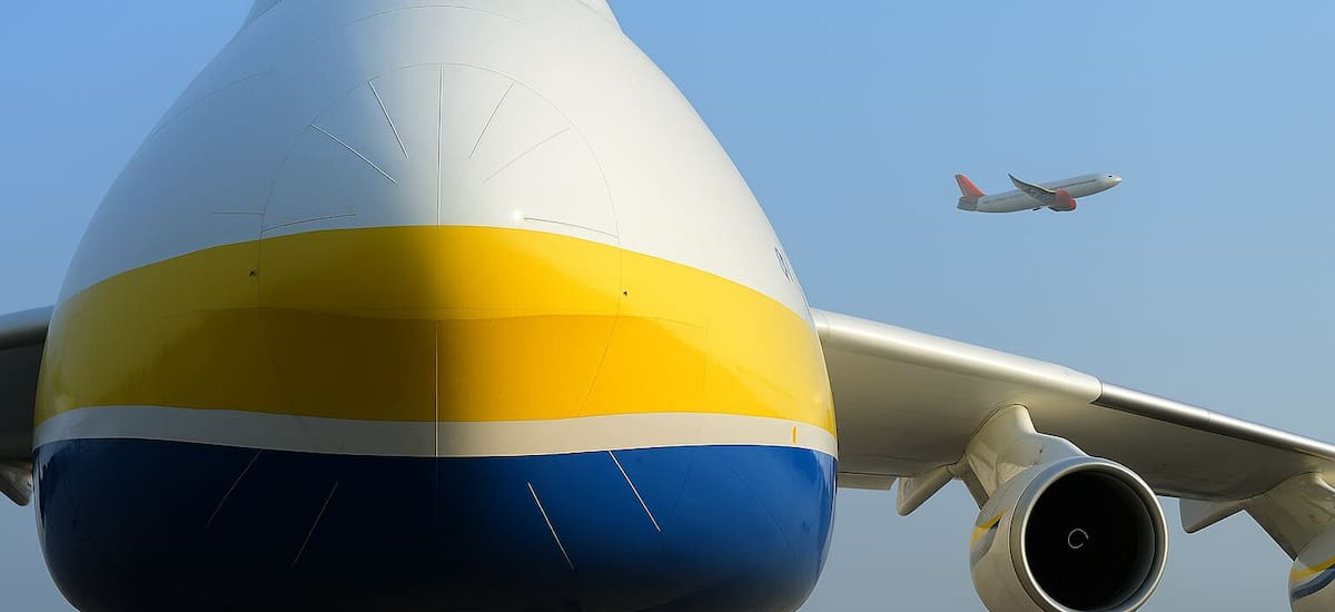 Despega el avión más grande del mundo: tiene tres pisos de altura y es el mayor orgullo del país