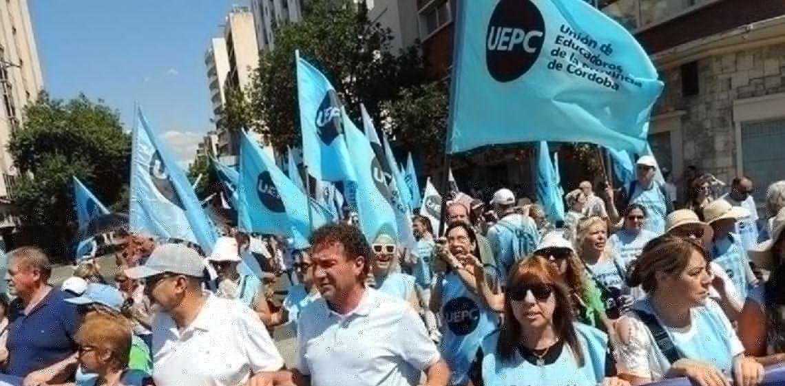 Paro docente en Córdoba: Paro en Córdoba: más del 70% de adhesión y reclamo salarial sin acuerdo