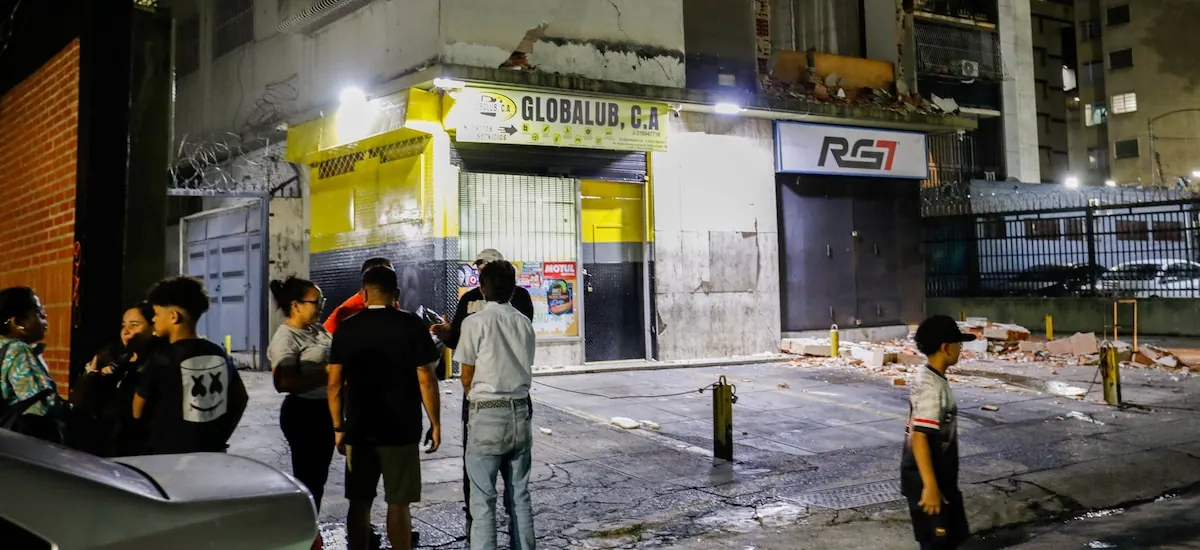 Las imágenes más impactantes del doble terremoto que sacudió Venezuela
