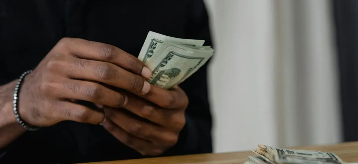 Euro: a cuánto cerró la cotización este viernes 20 de marzo