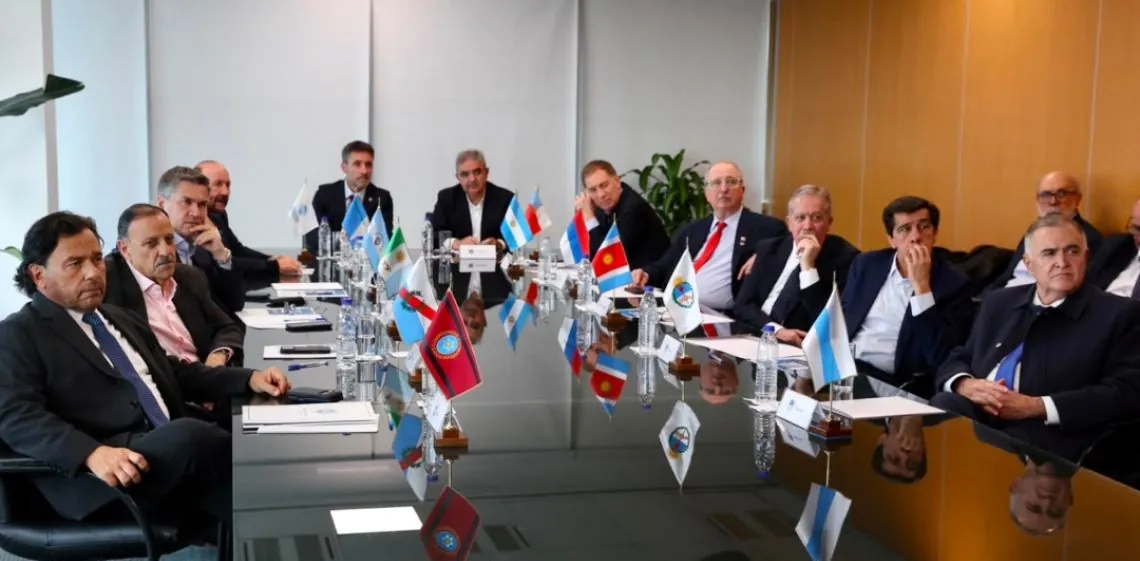 Gas natural en el NEA: gobernadores reclamaron a Nación obras para ampliar la red en Chaco y la región