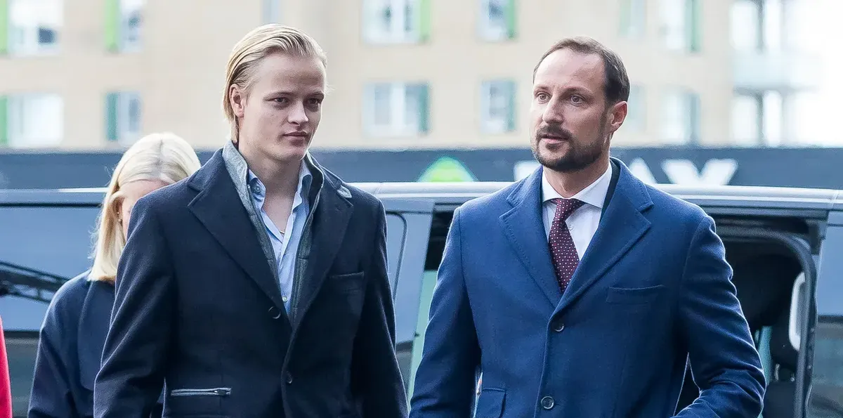 “Mucho sexo, muchas drogas y mucho alcohol”: la confesión del hijo de la princesa heredera de Noruega