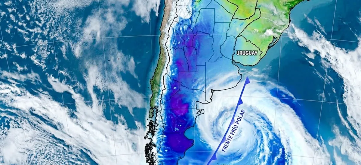 Se aproxima una ola polar extrema con una tormenta por 48 horas y un frente helado que adelantará el invierno