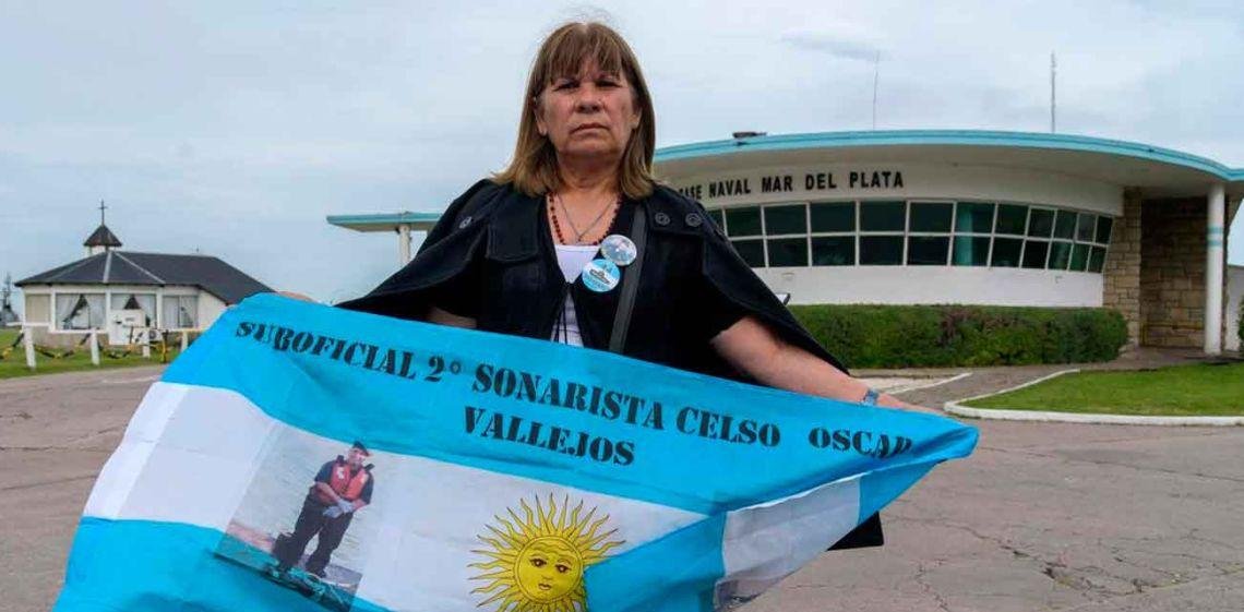 ARA San Juan: por qué una familiar apunta tanto a CFK como a Macri