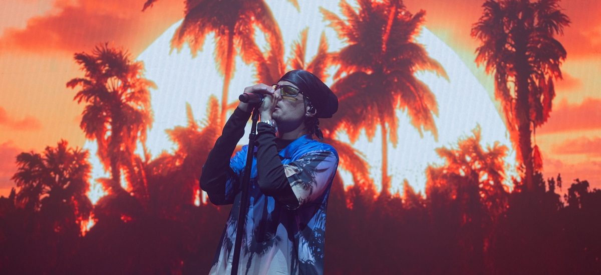 Danny Ocean suaviza la borrasca llevando el verano a Madrid: palmeras, mucho fuego y un recuerdo a su añorada Venezuela