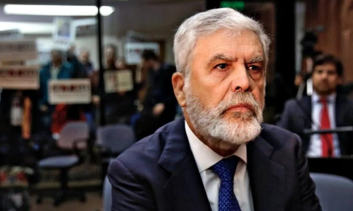 Condenaron a Julio De Vido a tres años de prisión condicional en la causa por la ampliación de dos gasoductos