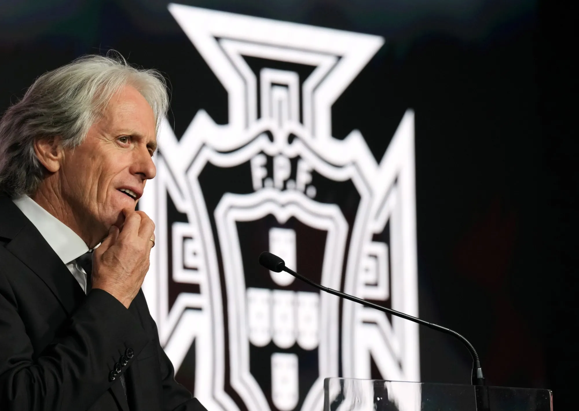 Jorge Jesus fue presentado como DT de Portugal y fue tajante acerca del futuro de Cristiano Ronaldo en el seleccionado