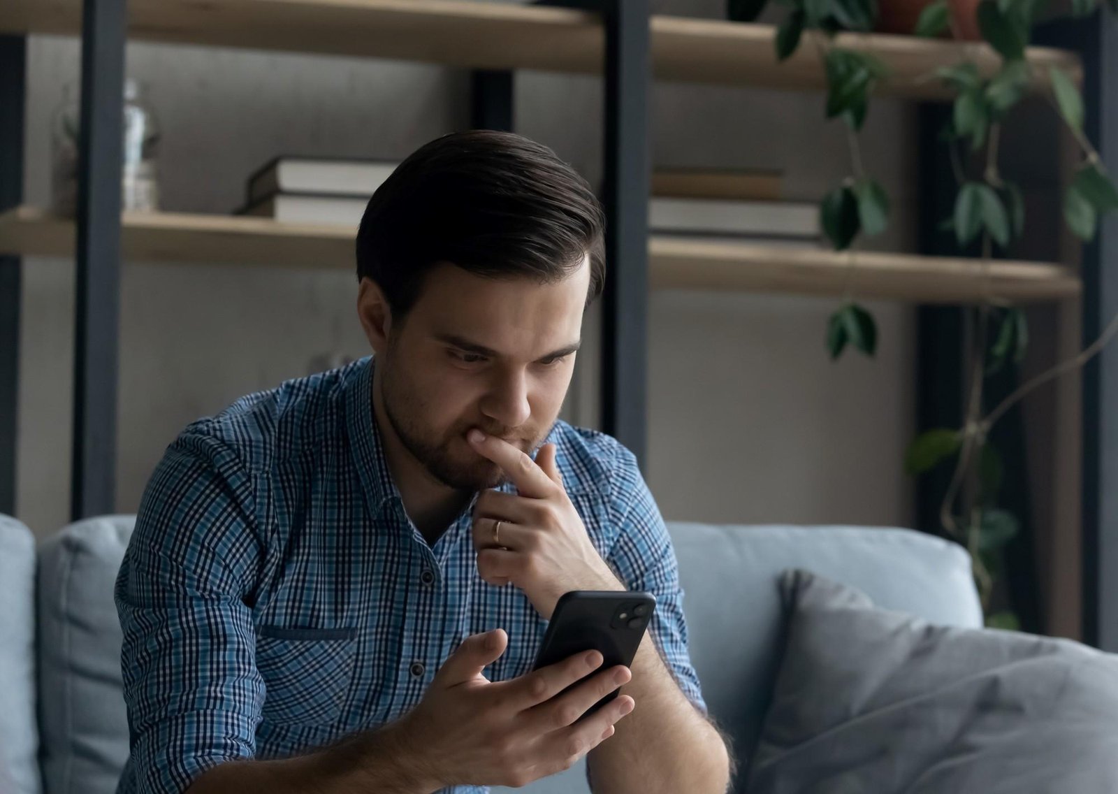 Le acreditaron por error 165 millones (330 sueldos), se fue del trabajo y la Justicia terminó fallando a su favor