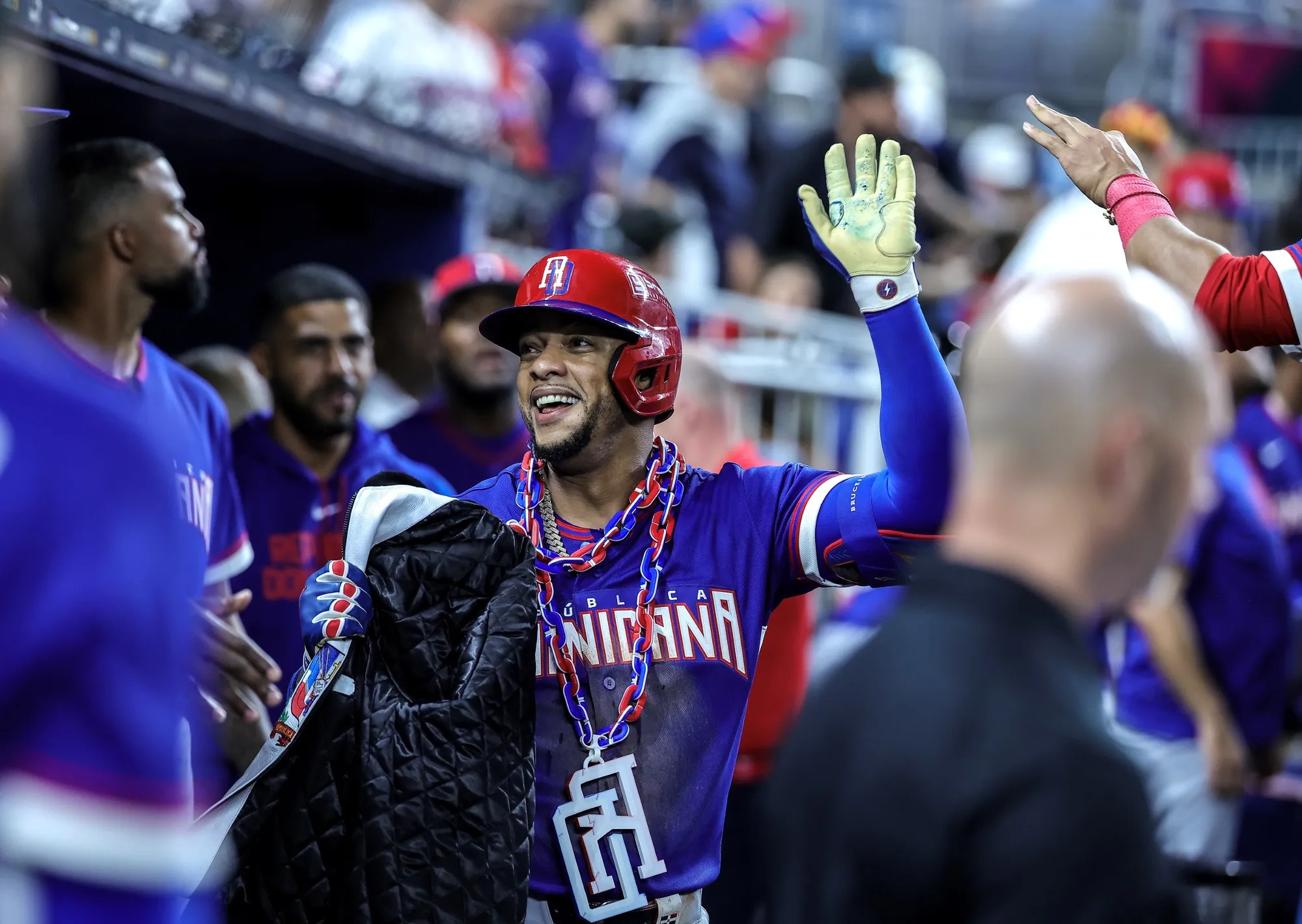 Venezuela (5) vs (7) República Dominicana por el Clásico Mundial de Béisbol 2026: el "Platano Power" dominó al "Team Arepa" y terminó invicto en el Pool D