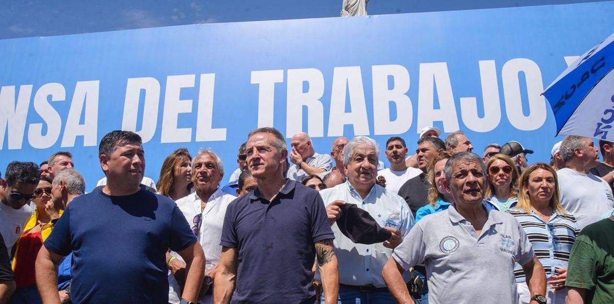 Reforma laboral: la CGT se reúne este viernes y no descarta medidas de fuerza