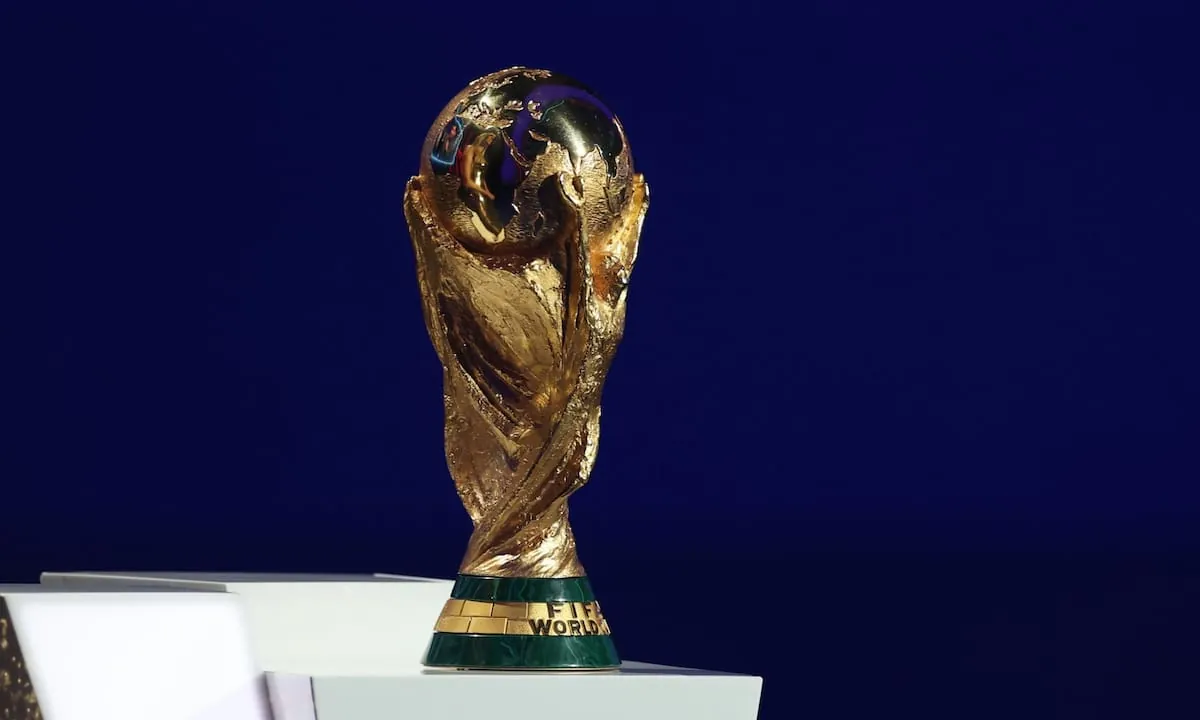 Deschamps lamenta "una primera parte impresentable" ante Inglaterra
