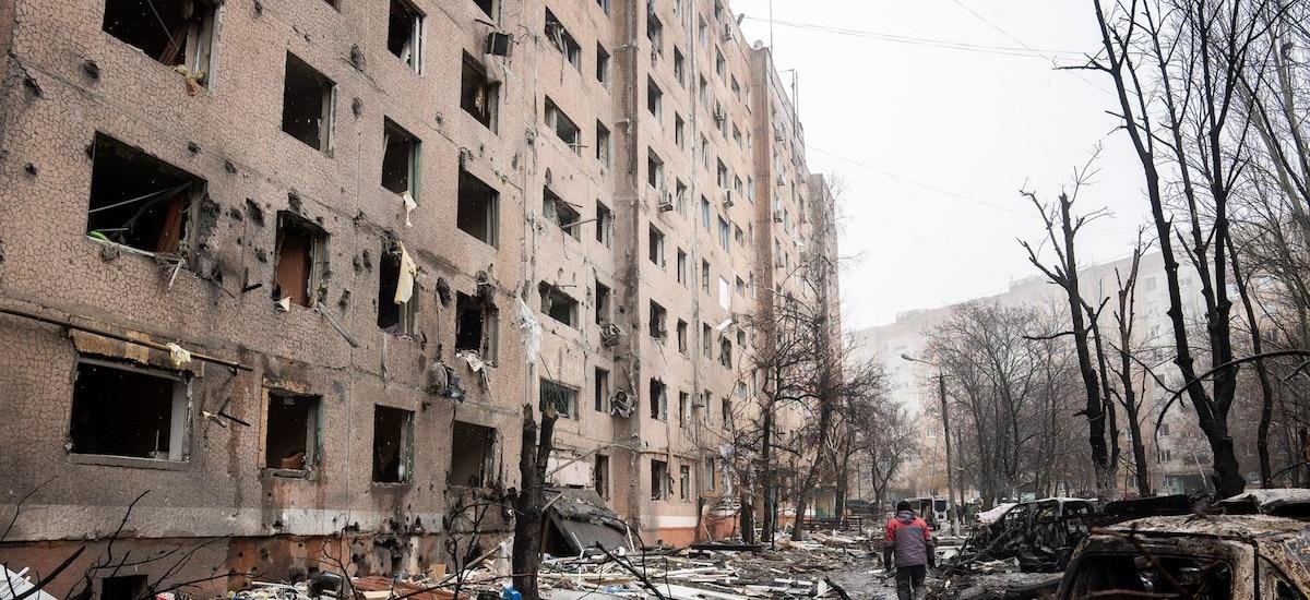 Al menos cinco muertos en nuevos ataques de las fuerzas rusas sobre la región ocupada de Donetsk
