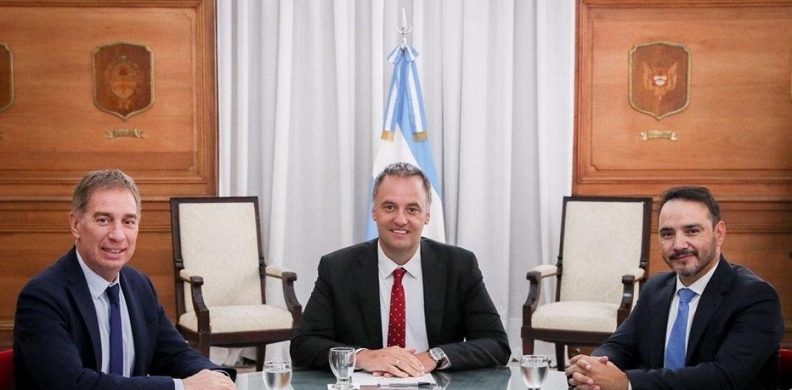 Juan Pablo Valdés en Casa Rosada: cumbre con Adorni y Santilli para negociar deudas y las leyes de Milei