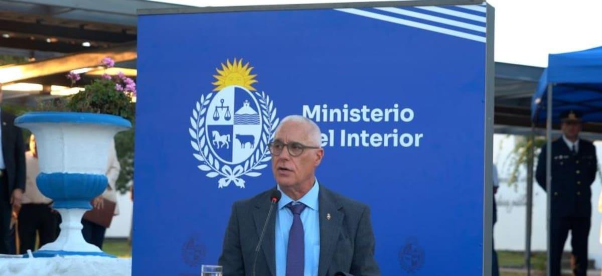 Ministro del Interior pidió disculpas tras el accidente de tránsito que tuvo, donde iba con libreta vencida - El Cronista