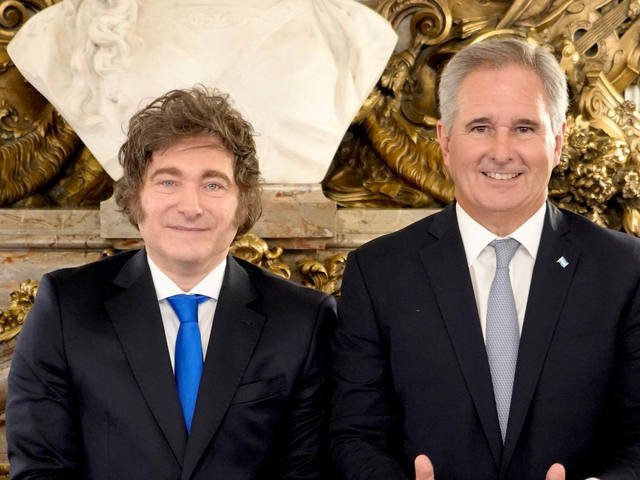 Tres ministros en dos aГ±os, y un avance sobre la вЂњcasta diplomГЎticaвЂќ: la disruptiva polГ­tica exterior de Milei