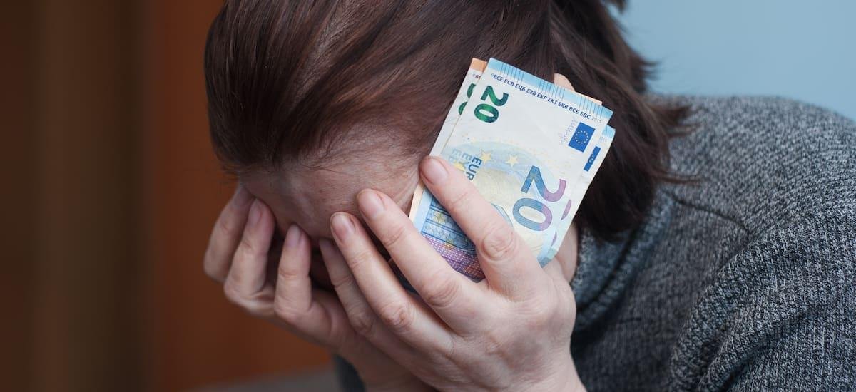 Los trabajadores autónomos españoles son los únicos que deben pagar el IVA: la solución está cerca