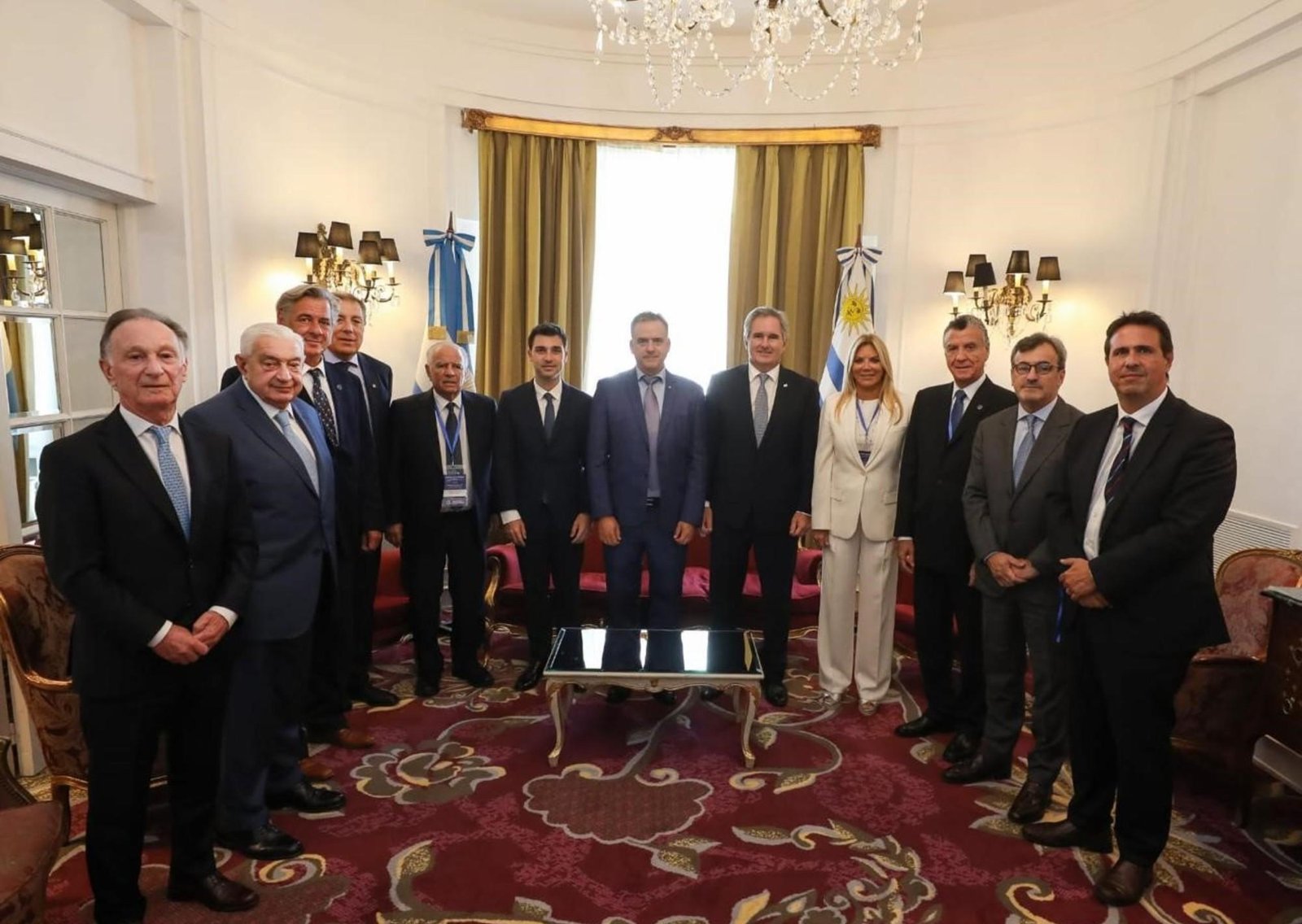 El presidente uruguayo vino a buscar inversiones donde “no hay plata”