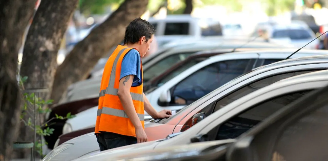 La mitad de las cooperativas que pueden “controlar el estacionamiento” están suspendidas