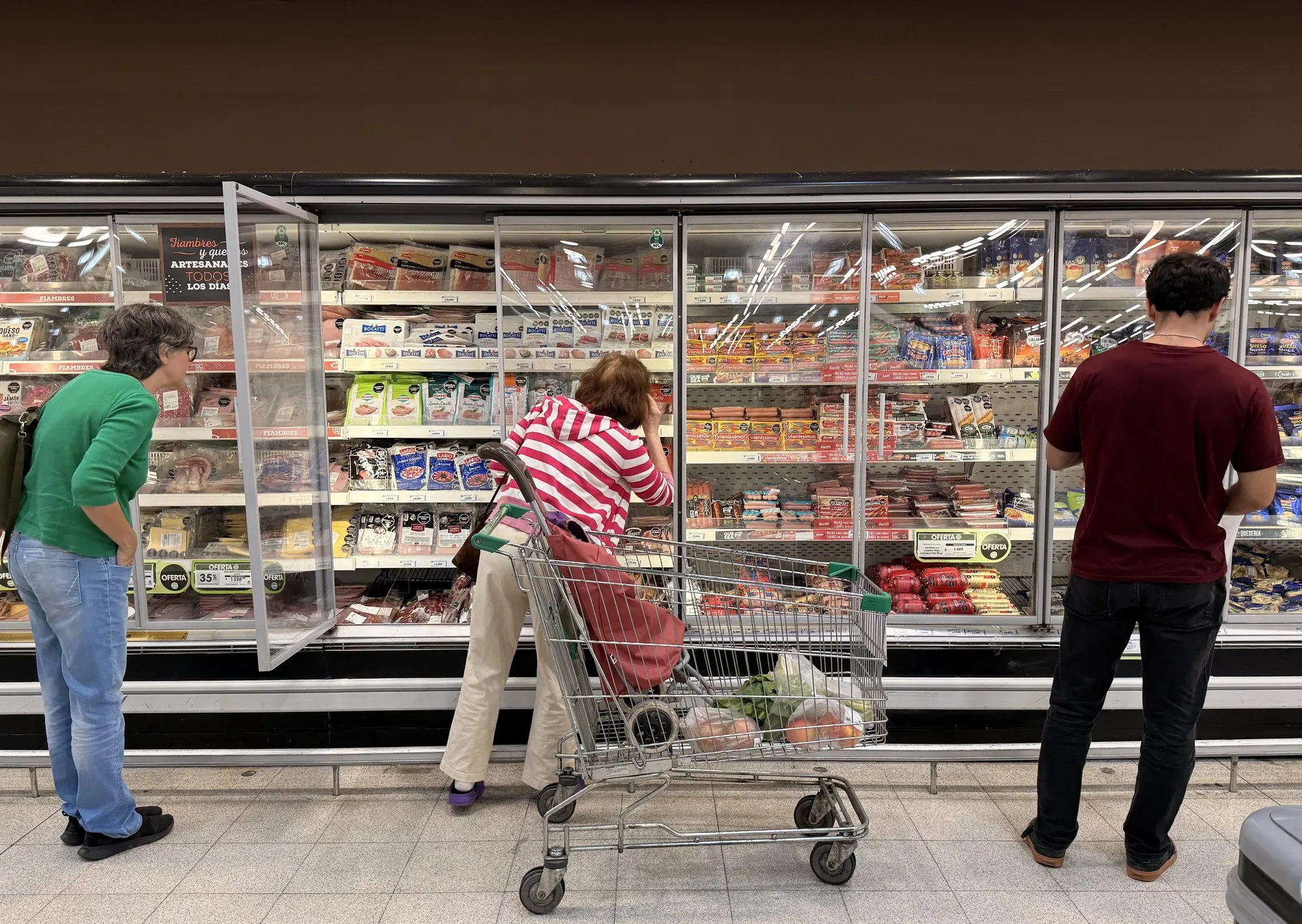 Inflación de mayo: con aumentos en suspenso de naftas y alimentos, prevén desaceleración tras el 2,6% de abril
