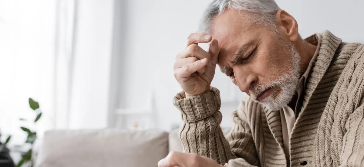 No son los temblores: la señal de alerta del Parkinson que casi nadie conoce y ayuda a detectarlo antes