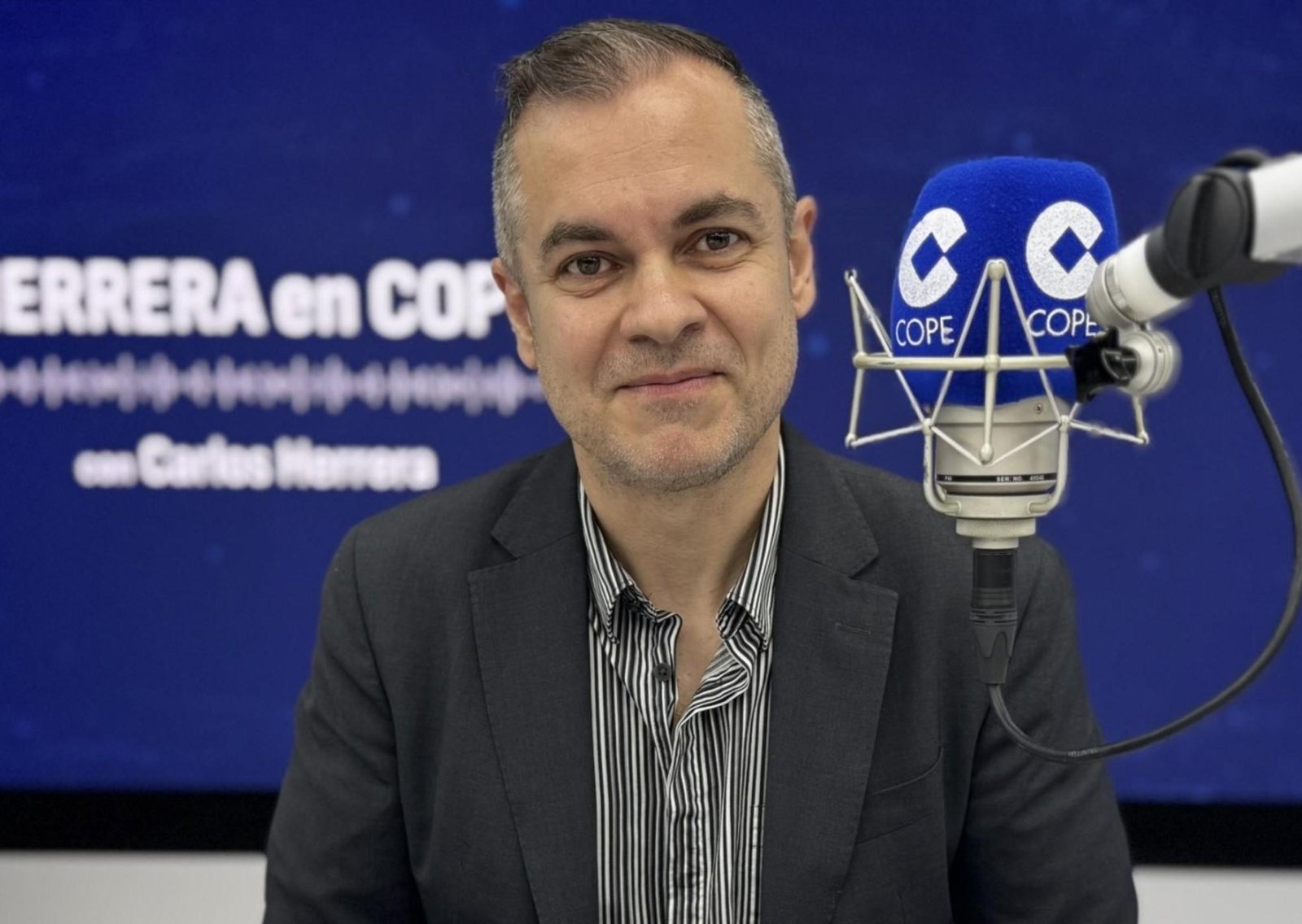 Adrián Díaz, emprendedor español en China: "Quería dar los fines de semana libres a los trabajadores, pero allí nadie entiende que un empresario decida tener las máquinas paradas dos días de cada siete"