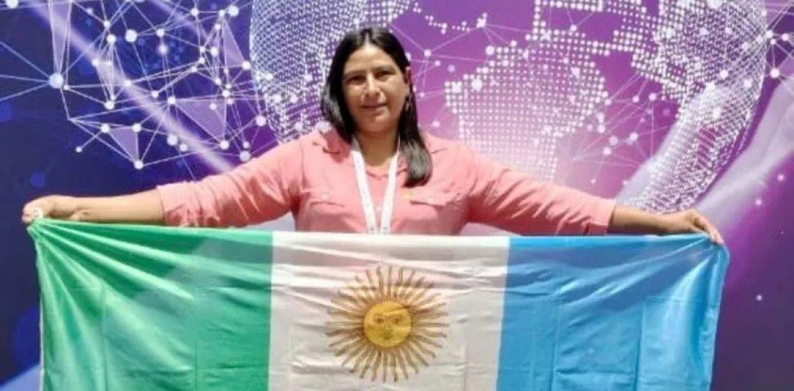 La docente chaqueña Gloria Cisneros ya está en Dubái para el Global Teacher Prize