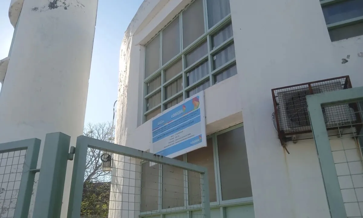 Córdoba: un estudiante de 14 años fue demorado por entrar armado al colegio