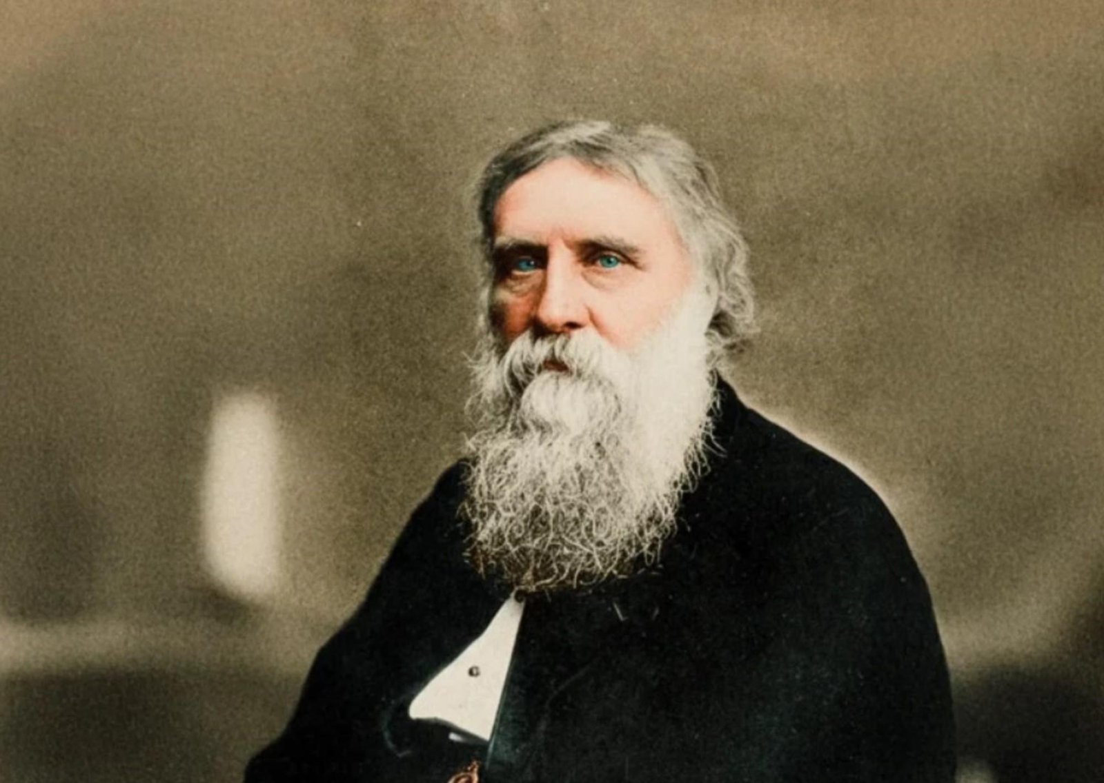George MacDonald, el "abuelo de la fantasía" que inspiró al creador de Narnia y provocó a Tolkien